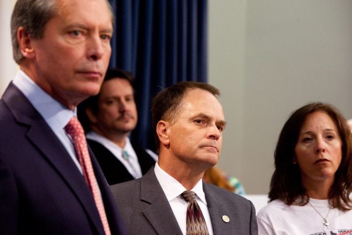 Lt. Gov. David Dewhurst, Re. Steve Toth (R-The Woodlands) and Alice Linahan