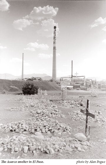 Th e Asarco smelter in El Paso.