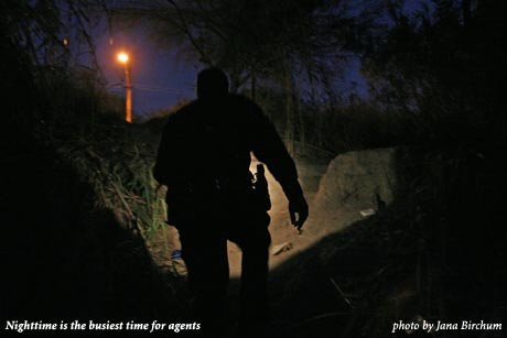 Nighttime is the busiest time for agents, photo by Jana Birchum