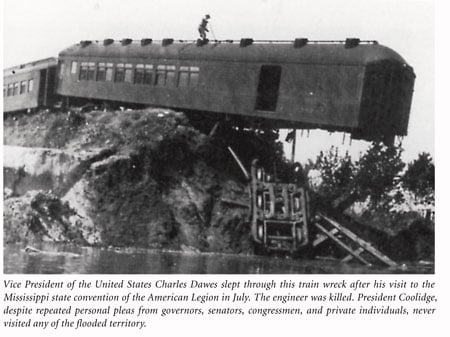 photo of derailed train in 1927 Mississippi flood