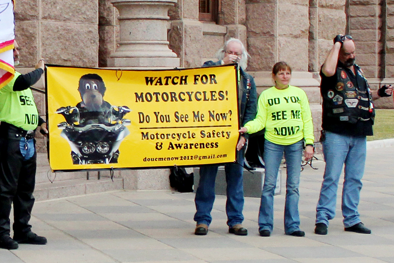 Bikers-Capitol-signs