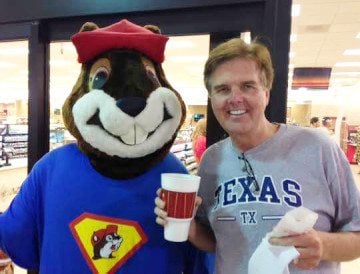 Dan Patrick with the Buc-ee's mascot