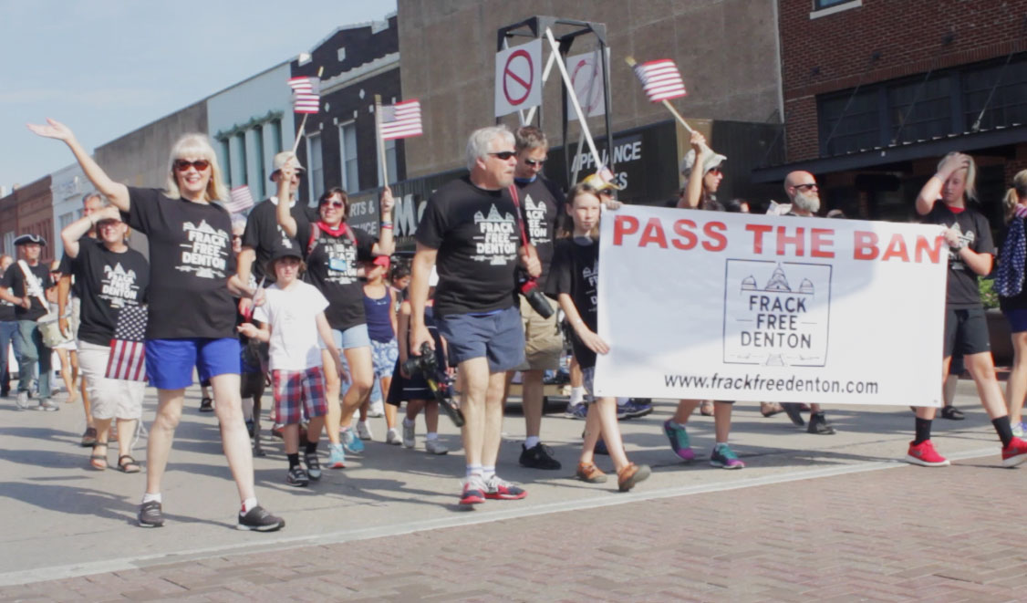 Parade in favor of Denton fracking ban