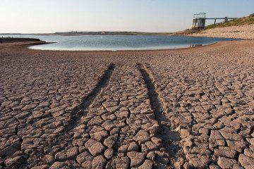 E.V. Spence Reservoir in West Texas nearly empty in 2011