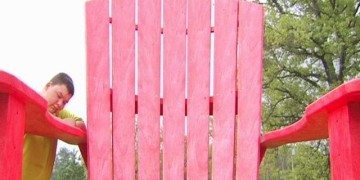 KLTV instigates the big red chair east of Kilgore.