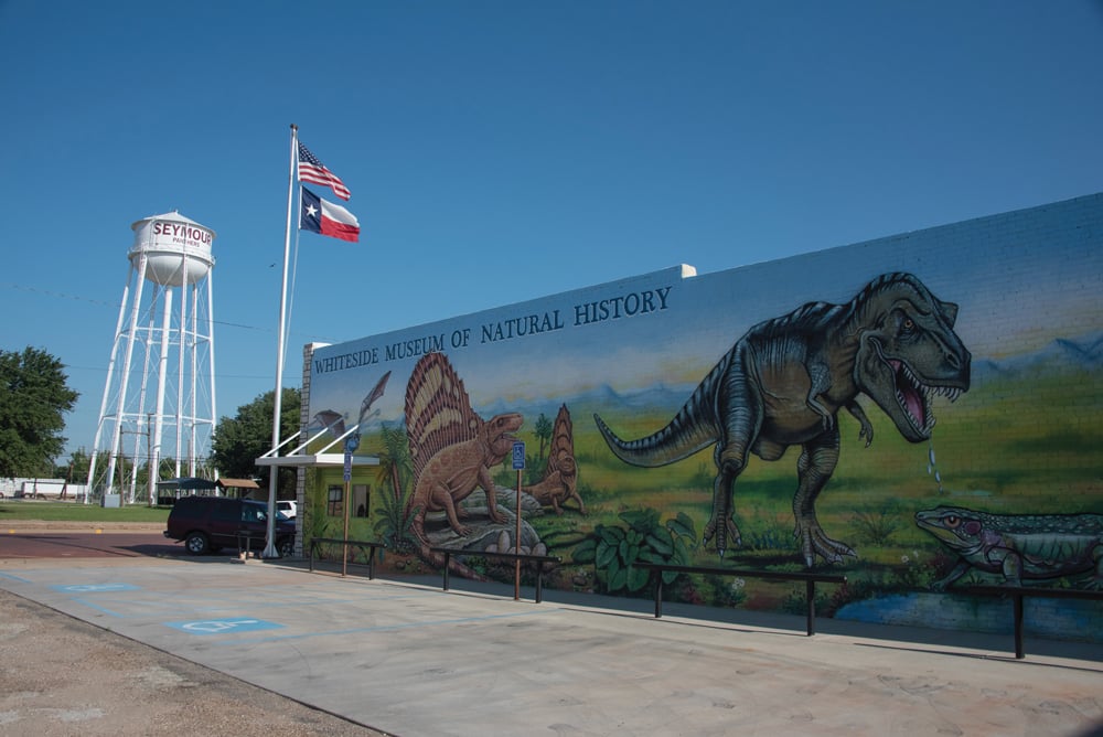 mural — Whiteside Museum