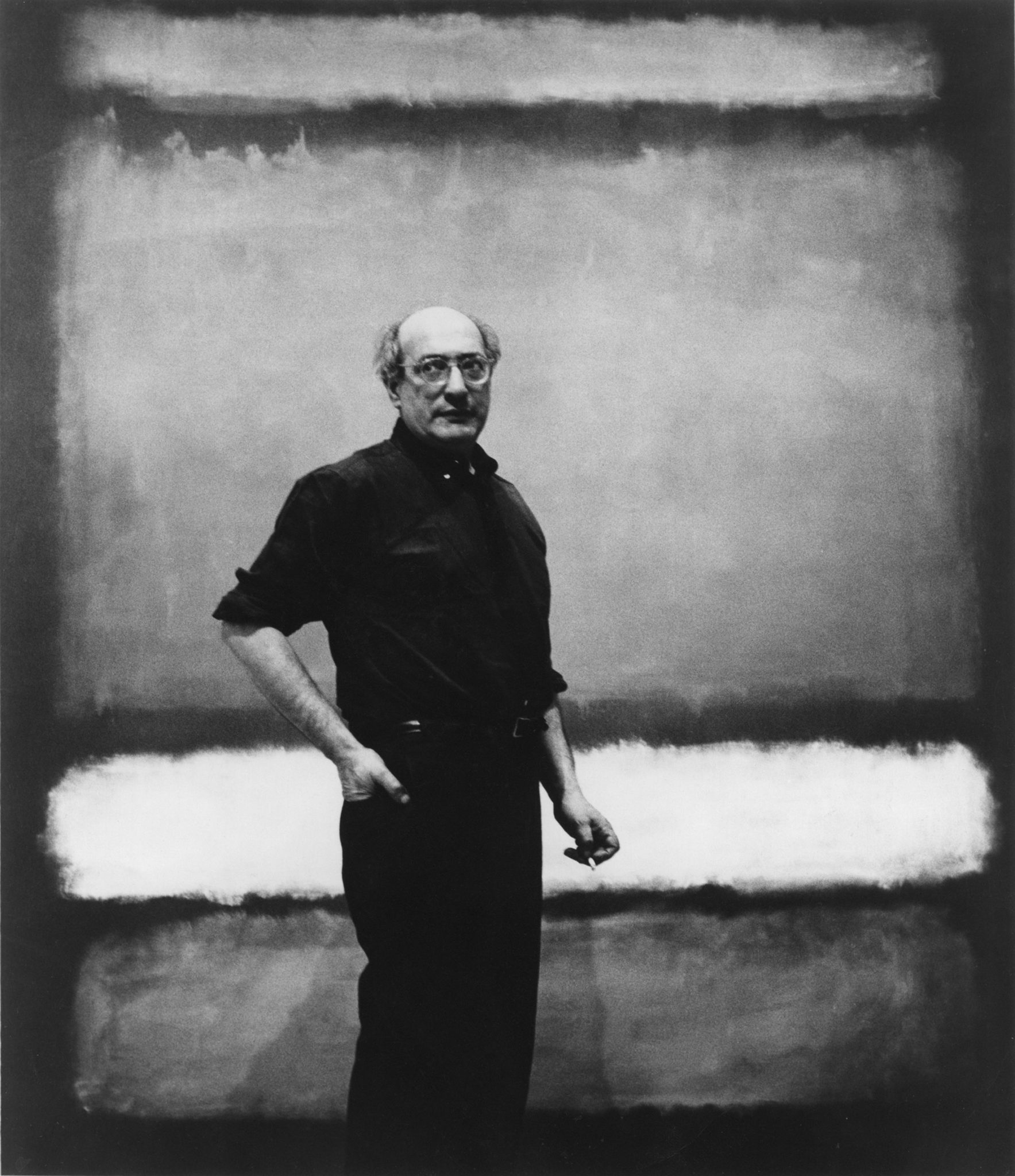 Mark Rothko with “No. 7,” 1960. Photograph attributed to Regina Bogat.