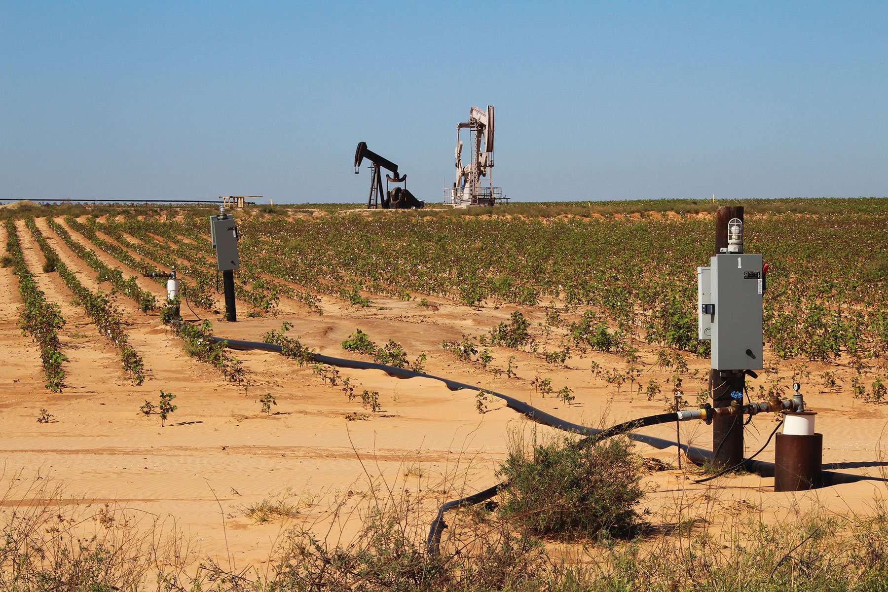 water well, fracking, oil