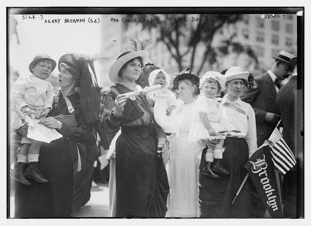 Henry Beekman, Olga Cohen and Marie Danager (Danaher), winners of a "perfect baby contest" in New York in 1914.