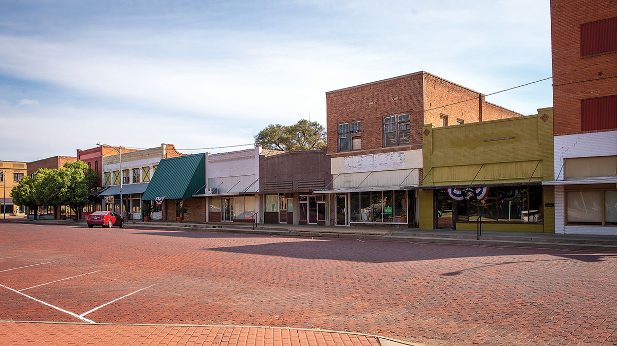 Memphis' town square is lined with closed businesses.
