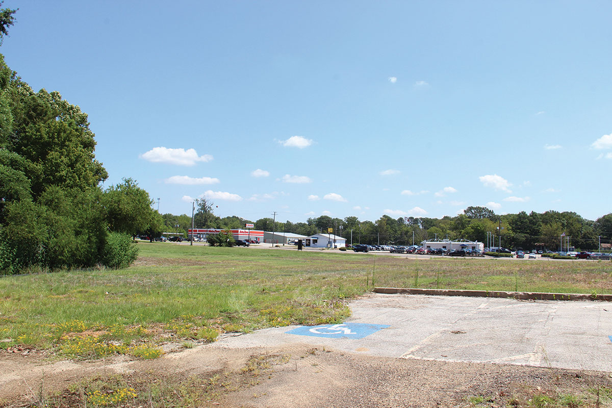 The empty lot that once was home to Gilmer's hospital.