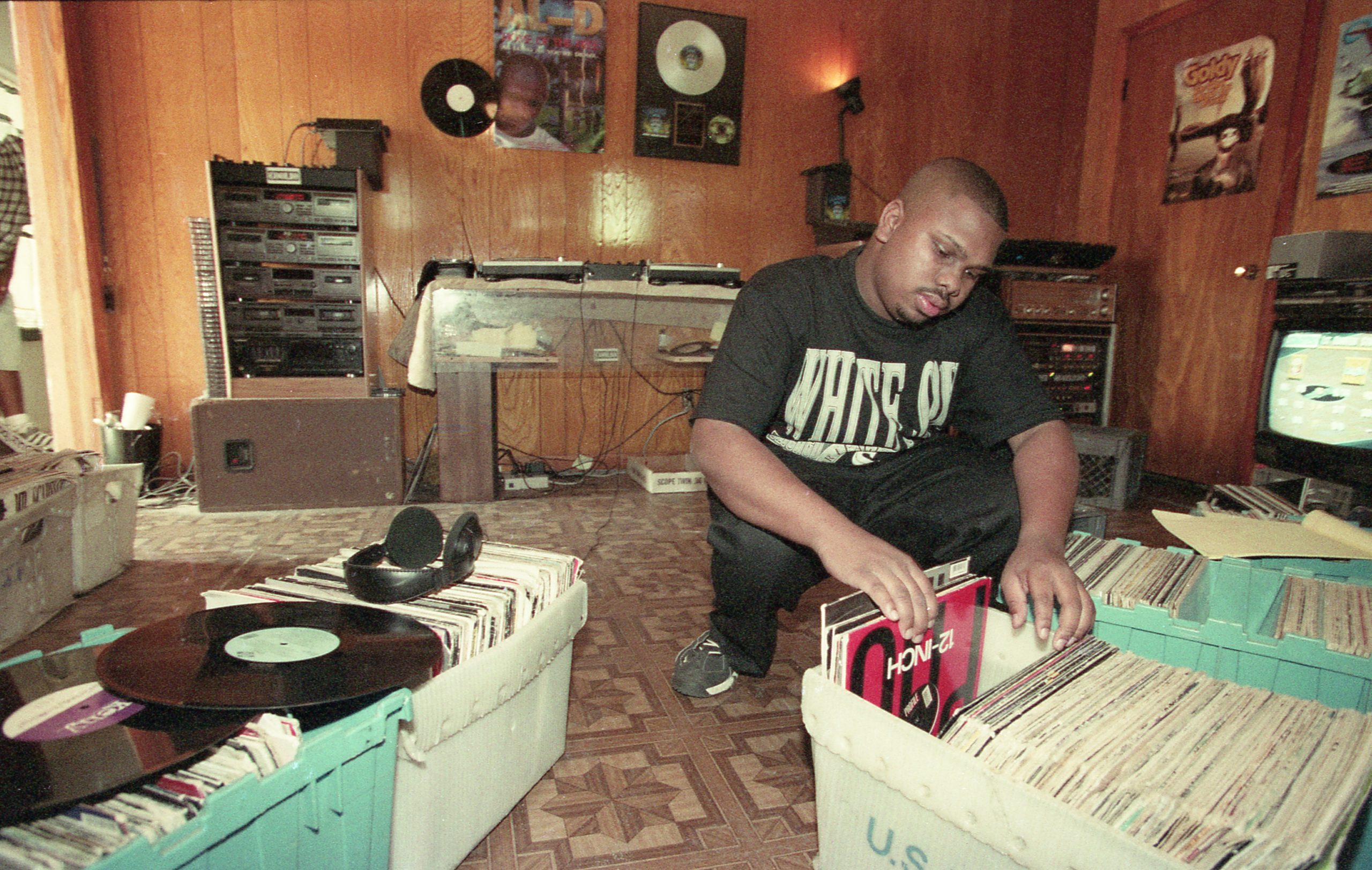 DJ Screw in his home studio in 1995.