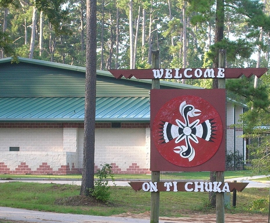 Alabama-Coushatta Reservation welcome sign
