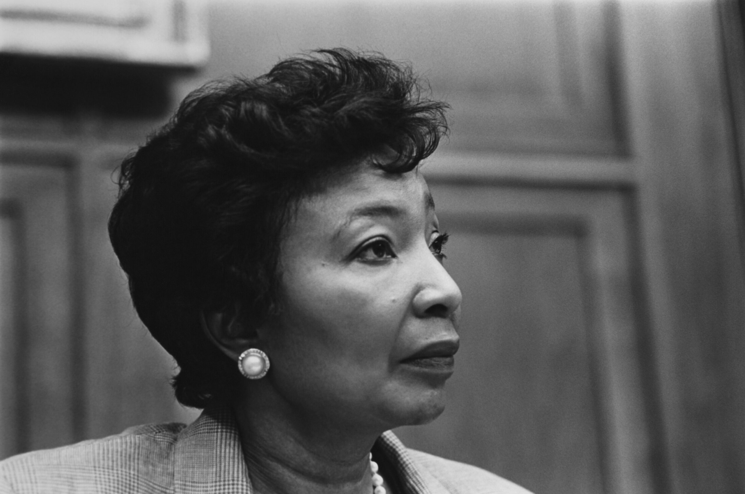 A black and white portrait of Eddie Bernice Johnson, in profile.
